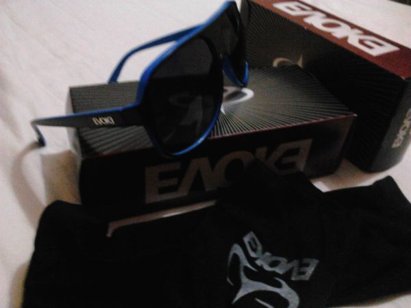 oculos evoke